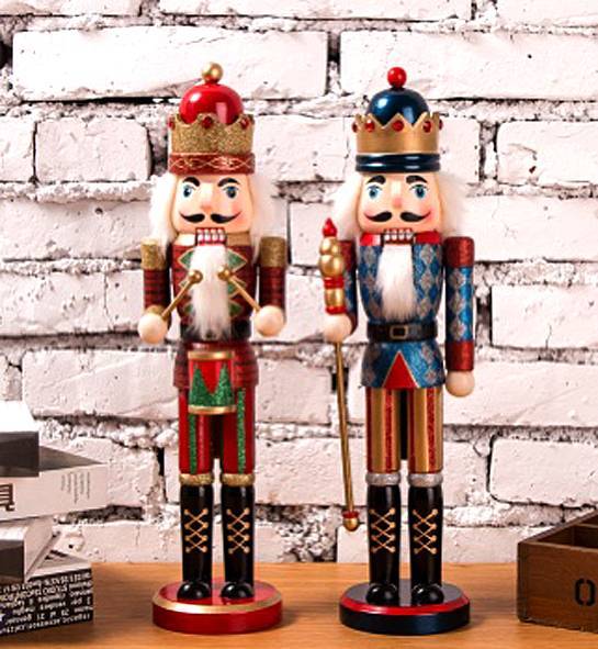 καρυοθραύστης ξύλινος - κόκκινο/μπλε 35εκ. 1τεμ.  ΚΩΔ. 0150