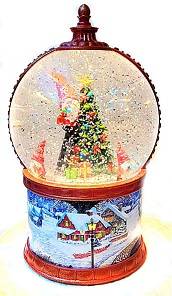 Χριστουγεννιάτικο διακοσμητικό με μουσική 10Χ10Χ16εκ.  ΚΩΔ. PET-0009